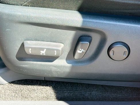 Used 2023 Toyota 4Runner SR5 image 25