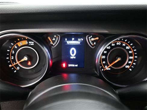 Used 2022 Jeep Wrangler Unlimited Sport image 31