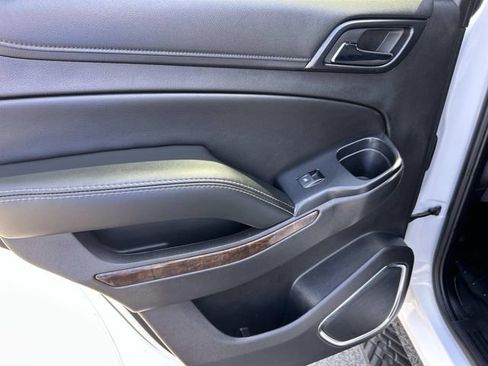 Used 2017 Chevrolet Tahoe LT image 24