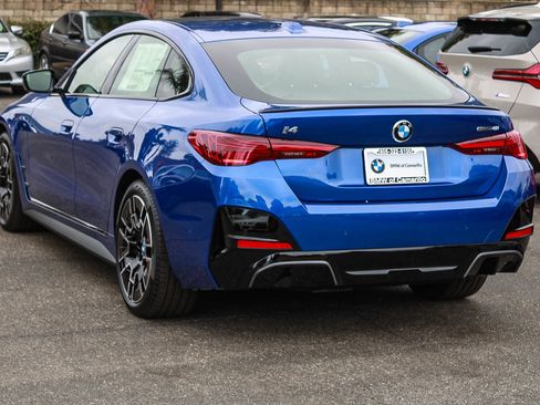 New 2026 BMW i4 eDrive40 w/ M Sport Package RWD image 4
