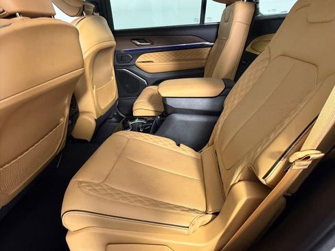 Used 2023 Jeep Grand Cherokee L Summit w/ Advanced Protech Group IV image 29