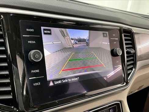 Used 2021 Volkswagen Atlas SEL Premium image 21