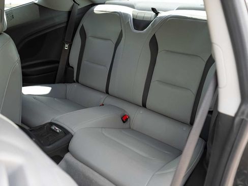 Used 2018 Chevrolet Camaro LT RWD image 15