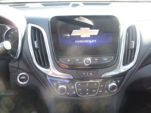 Certified 2023 Chevrolet Equinox Premier image 11
