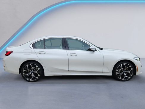 Used 2026 BMW 330i xDrive Sedan w/ Premium Package AWD/4WD image 3
