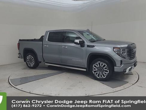 Used 2024 GMC Sierra 1500 Denali Ultimate AWD/4WD image 2