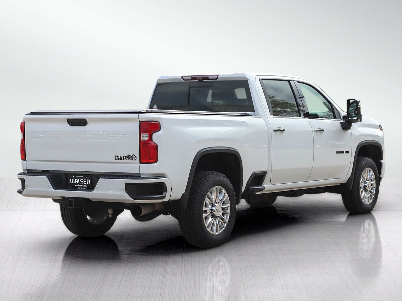 Used 2020 Chevrolet Silverado 3500 High Country w/ Technology Package AWD/4WD image 5
