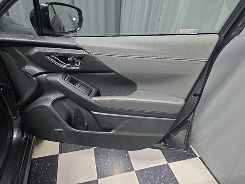 Used 2026 Subaru Crosstrek 2.5i Limited AWD/4WD image 5