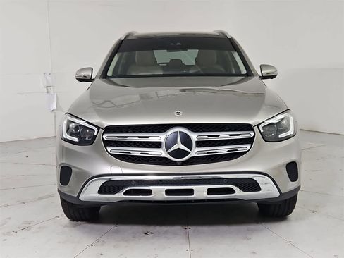 Used 2022 Mercedes-Benz GLC 300 4MATIC image 9
