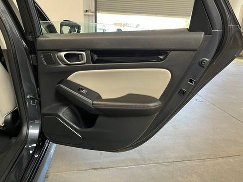 Used 2023 Honda Civic Touring image 15