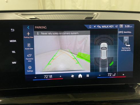 Used 2025 BMW X1 xDrive28i w/ Convenience Package image 11