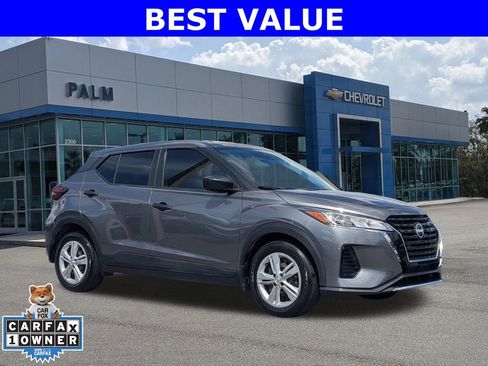 Used 2023 Nissan Kicks S FWD image 1