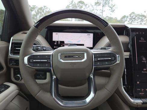 New 2026 GMC Yukon XL Denali image 36