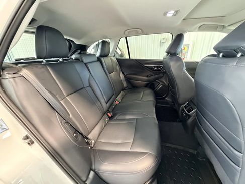 Used 2024 Subaru Outback Touring AWD/4WD image 22