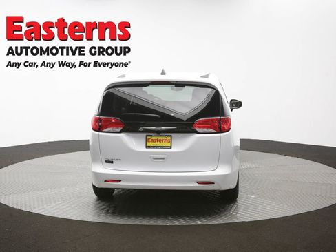 Used 2023 Chrysler Voyager LX FWD image 36