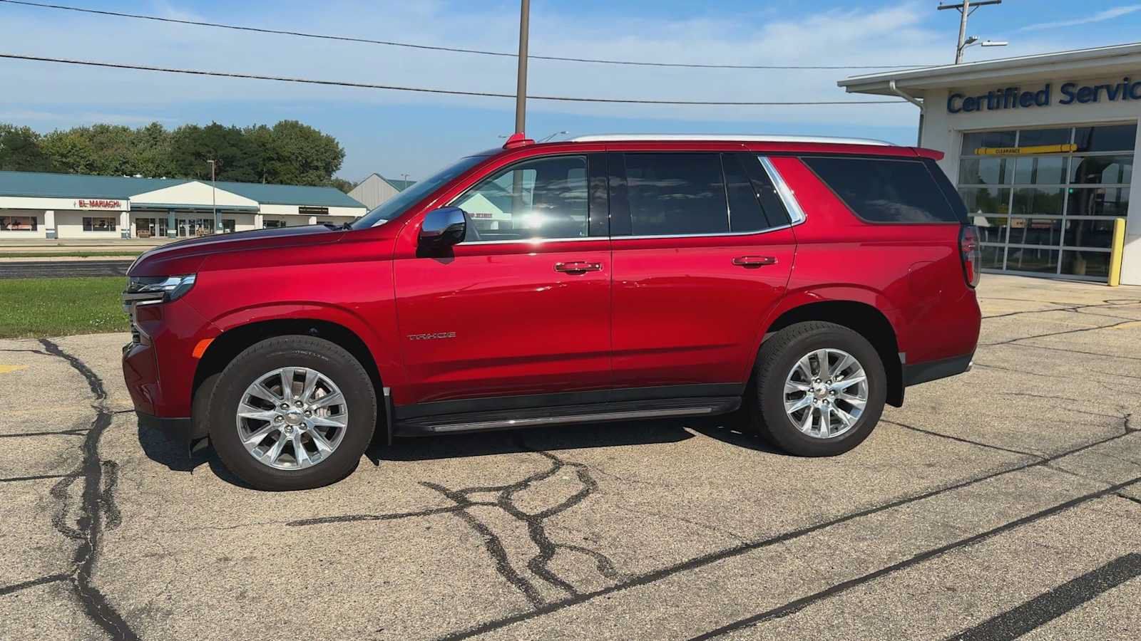 Certified 2023 Chevrolet Tahoe Premier AWD/4WD image 8