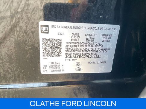 Used 2023 GMC Terrain AT4 image 27