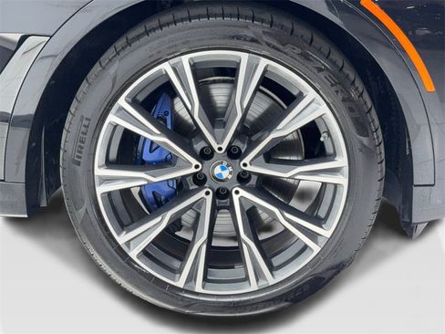 Used 2021 BMW X7 M50i w/ Executive Package image 60