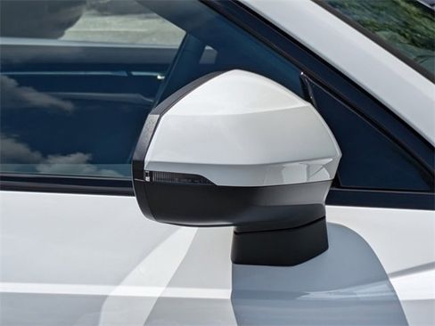 Used 2025 Audi Q3 2.0T Premium image 12