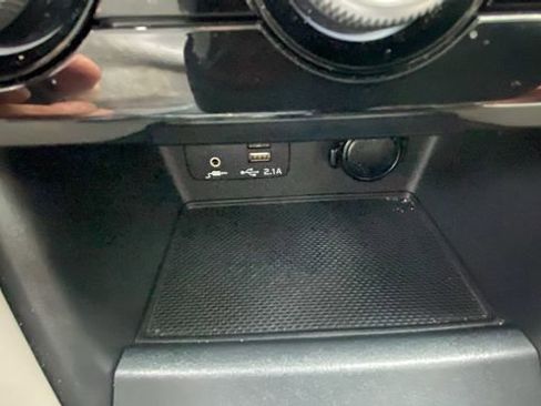 Certified 2024 Subaru Forester Premium AWD/4WD image 31