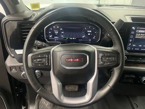 Used 2024 GMC Sierra 1500 Elevation w/ X31 Off-Road Package AWD/4WD image 22