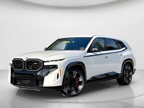 Used 2024 BMW XM image 1