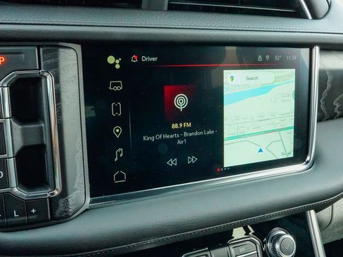 Used 2024 GMC Yukon Denali w/ Advanced Technology Package image 24