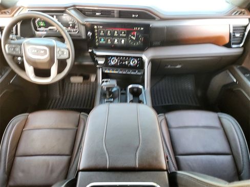Used 2024 GMC Sierra 1500 Denali w/ Technology Package image 23