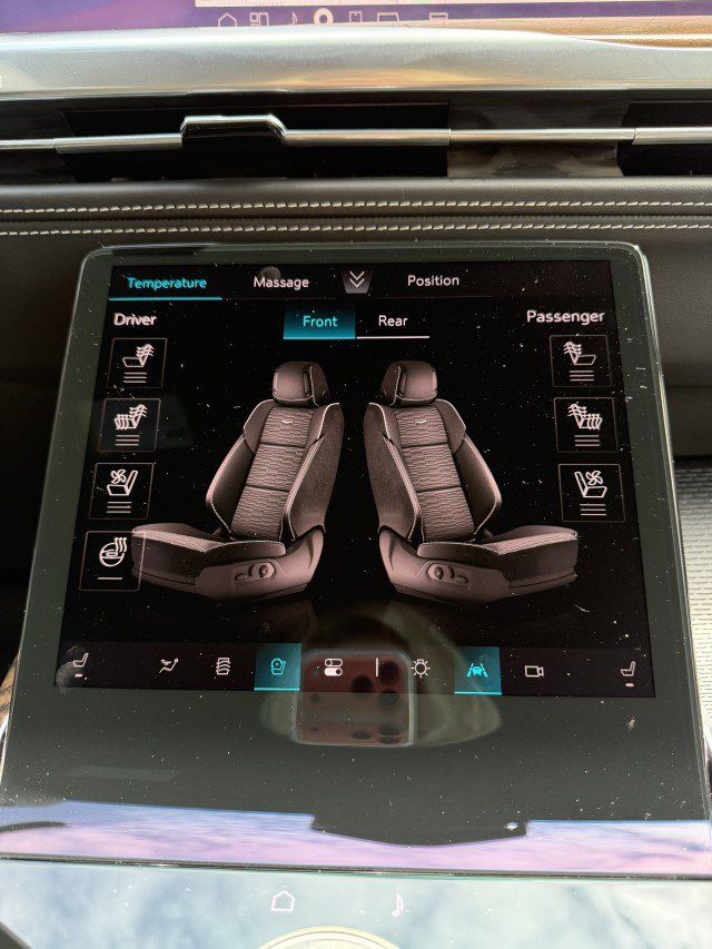 Used 2026 Cadillac Escalade Platinum Sport AWD/4WD image 38