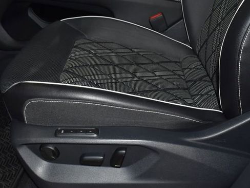 Used 2024 Volkswagen Atlas SEL Premium R-Line image 13