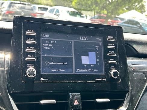 Used 2022 Toyota Camry SE FWD image 24