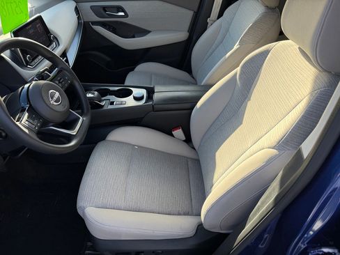 Certified 2023 Nissan Rogue SV image 19