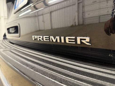 Used 2024 Chevrolet Tahoe Premier RWD image 6