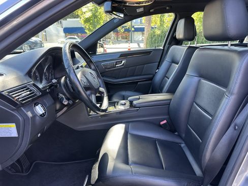 Used 2010 Mercedes-Benz E 350 Sedan image 16