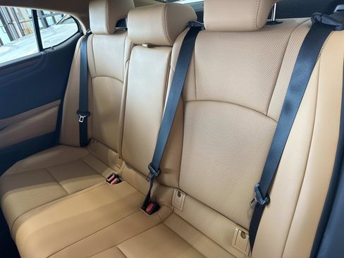 Certified 2025 Lexus ES 350 w/ Premium Package image 14