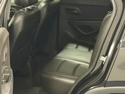 Used 2018 Chevrolet Trax Premier image 9