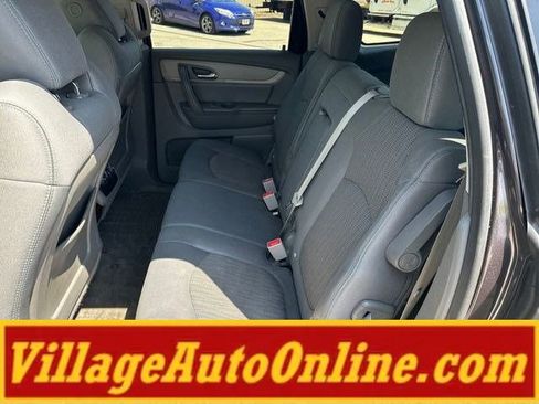 Used 2017 Chevrolet Traverse LS AWD/4WD image 28