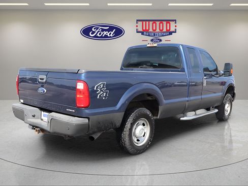 Used 2013 Ford F250 XL w/ PWR Equipment Group AWD/4WD image 3