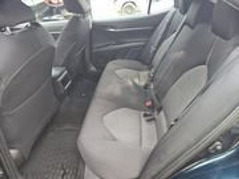 Used 2020 Toyota Camry LE FWD image 17