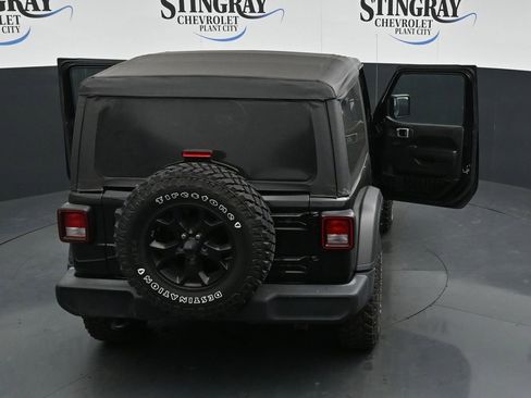 Used 2022 Jeep Wrangler Sport AWD/4WD image 35