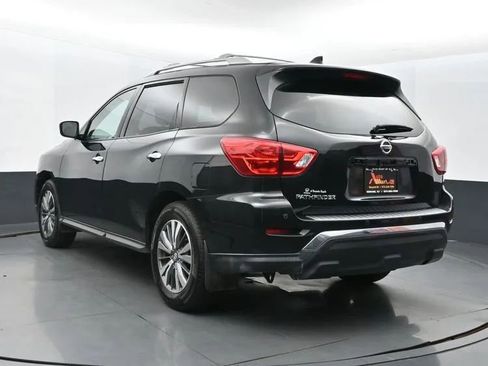 Used 2020 Nissan Pathfinder S FWD image 9
