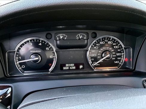 Used 2009 Lincoln MKS image 13