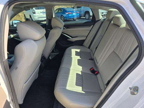 Used 2019 Honda Accord EX-L image 10