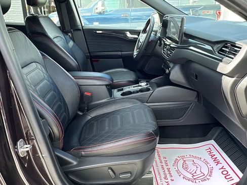 Used 2023 Ford Escape ST-Line Elite w/ Premium Technology Package image 21