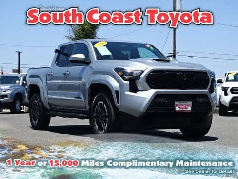 Used 2024 Toyota Tacoma TRD Sport RWD image 1