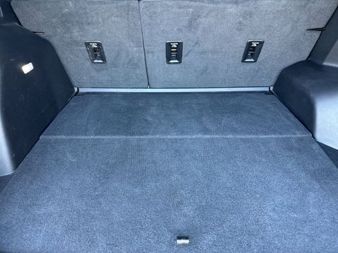 Used 2025 Chevrolet Equinox LT w/ Convenience Package II FWD image 15