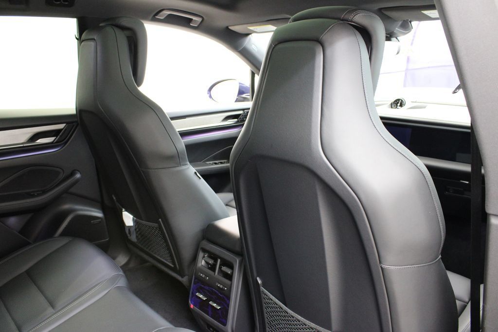 Used 2024 Porsche Macan 4 Electric AWD/4WD image 28