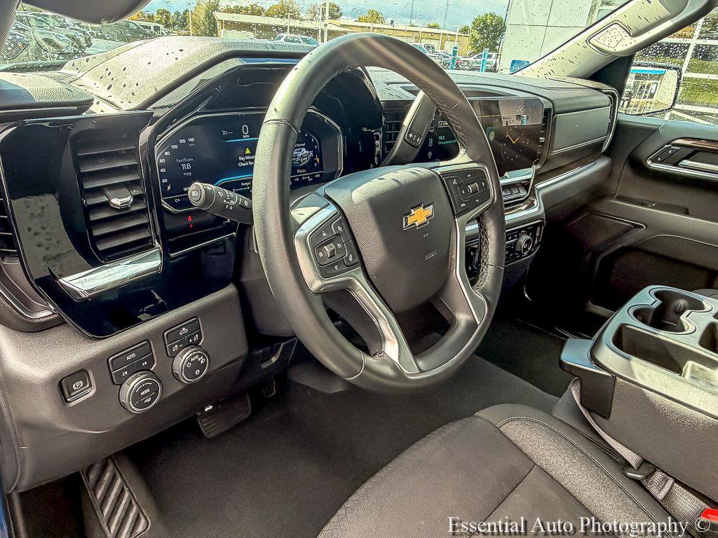 Certified 2024 Chevrolet Silverado 1500 LT AWD/4WD image 11
