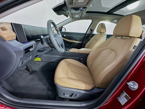 Used 2025 Hyundai Sonata Limited image 15