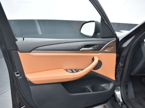 Certified 2024 BMW X3 sDrive30i w/ Premium Package w/ZPA image 14